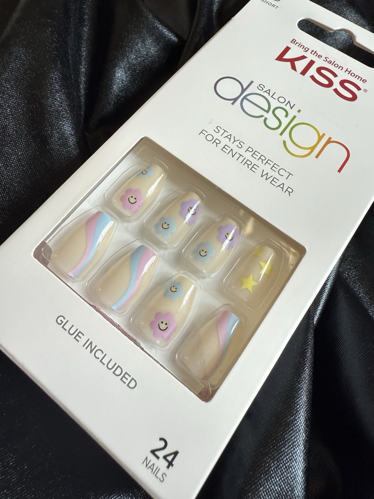 Kiss Press On Nails, Salon Design in Smiley Faces~Includes Free Gifts💝