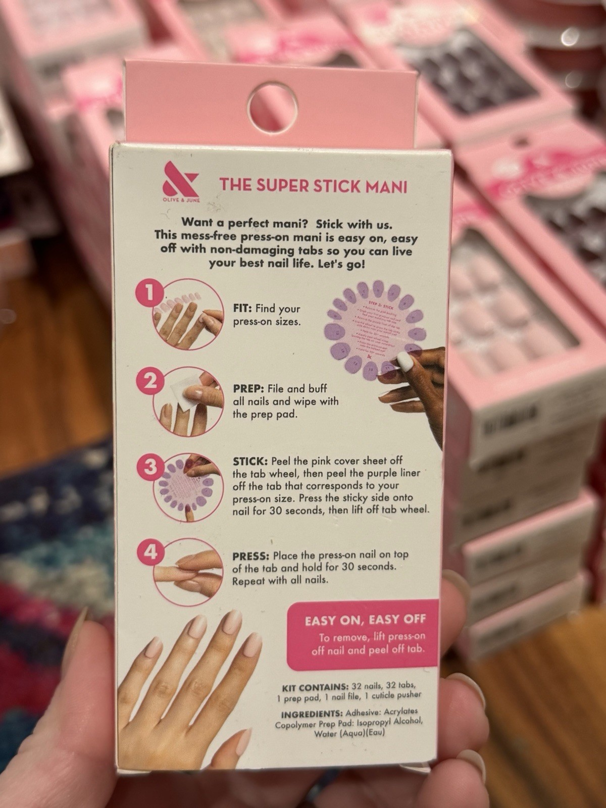 Olive & June Press-On Nails Round Extra Short Pink Star Party Pre-Designed