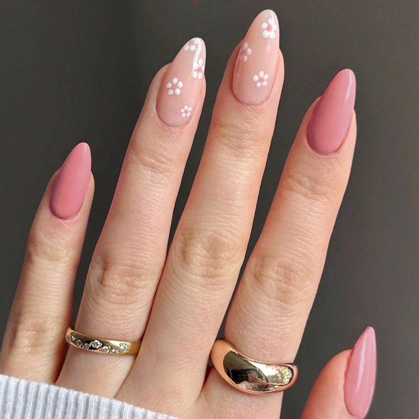 24 Pcs Oval Short Press On Nails Gradient Glossy Mixed Colors False Nail Set