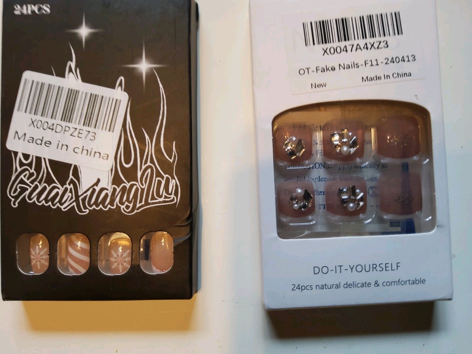 Lot of 5 Fingernail/1 Toenail press-on/glue-on Nails New in Box