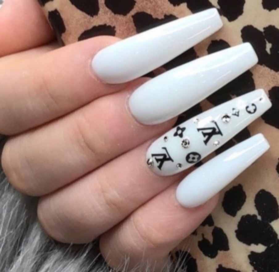NWT NAIL ART DESIGN SELF-SEAL STICKERS SOLID BLACK & WHITE N°26!