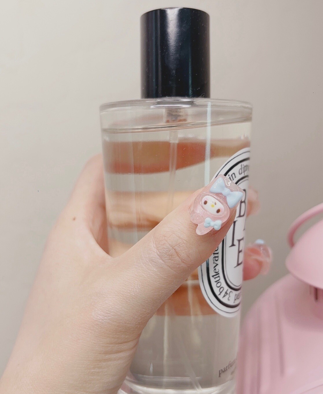 Short Pink Press-On Nail （#002）with Glitter and Bowknot Patterns