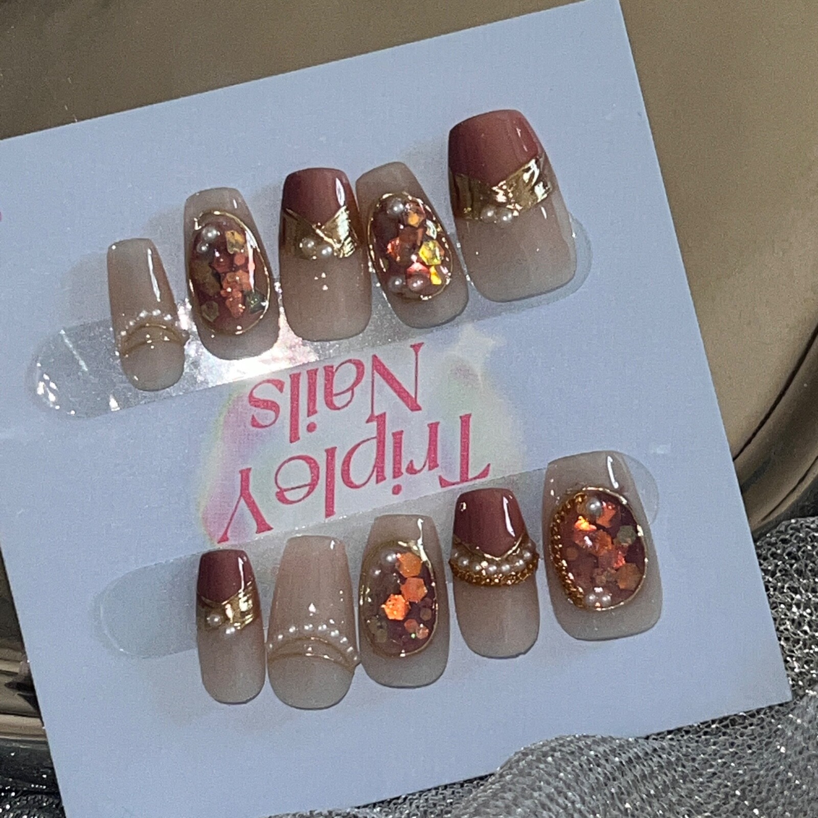 Size S – 10pcs Elegant Beige Red Pearl Gold Glitter French Tip Press On Nails