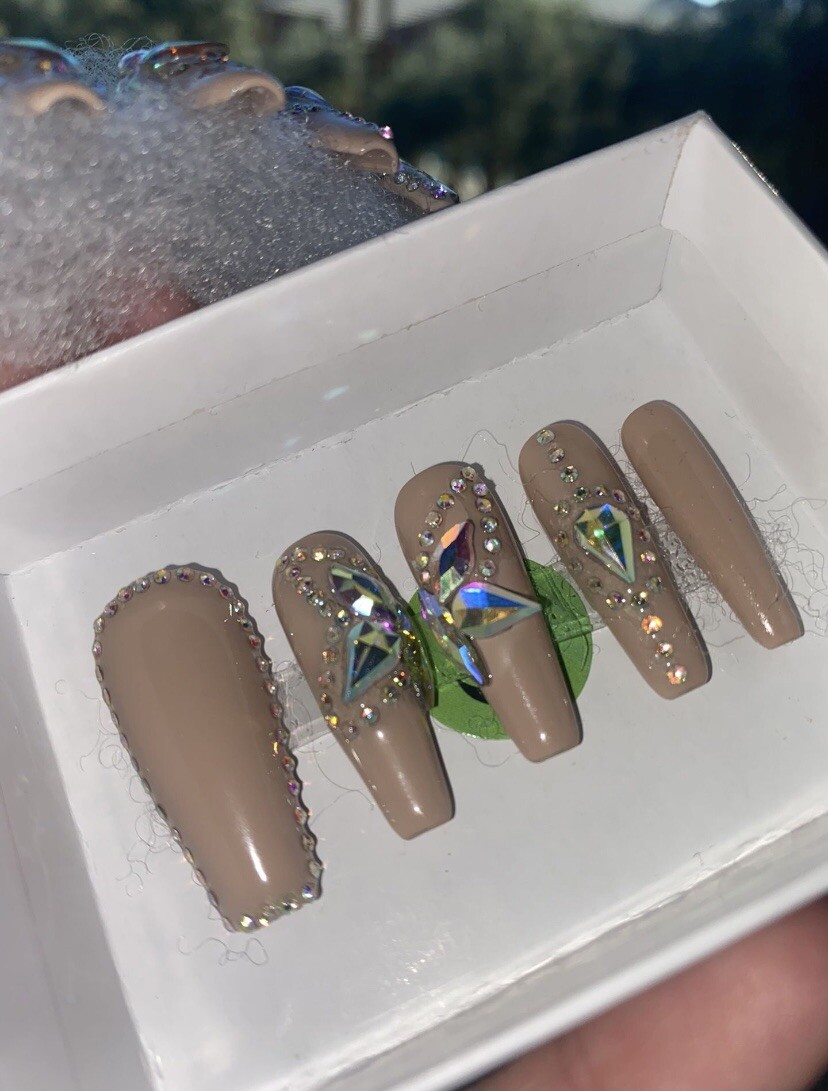 Arcylic Nails – Press On W/Glue.