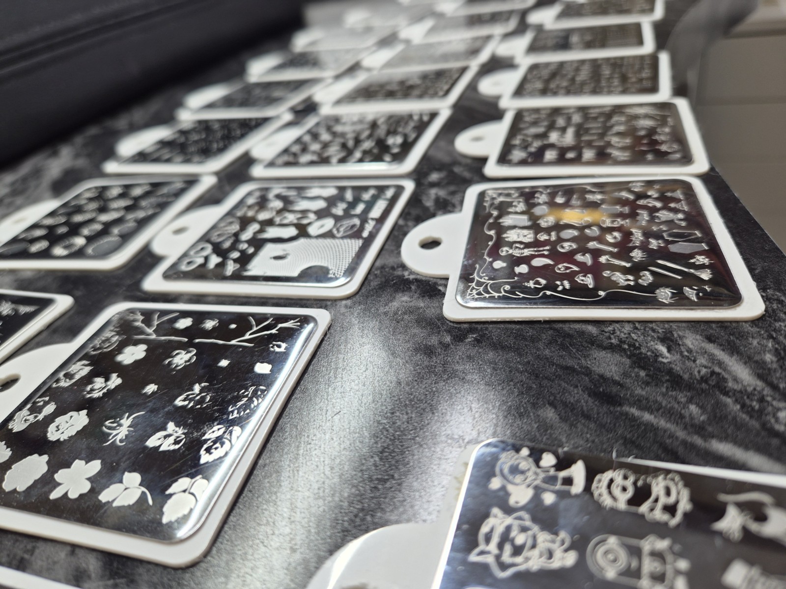 28 Small Nail Stamping Plates – Nail Art