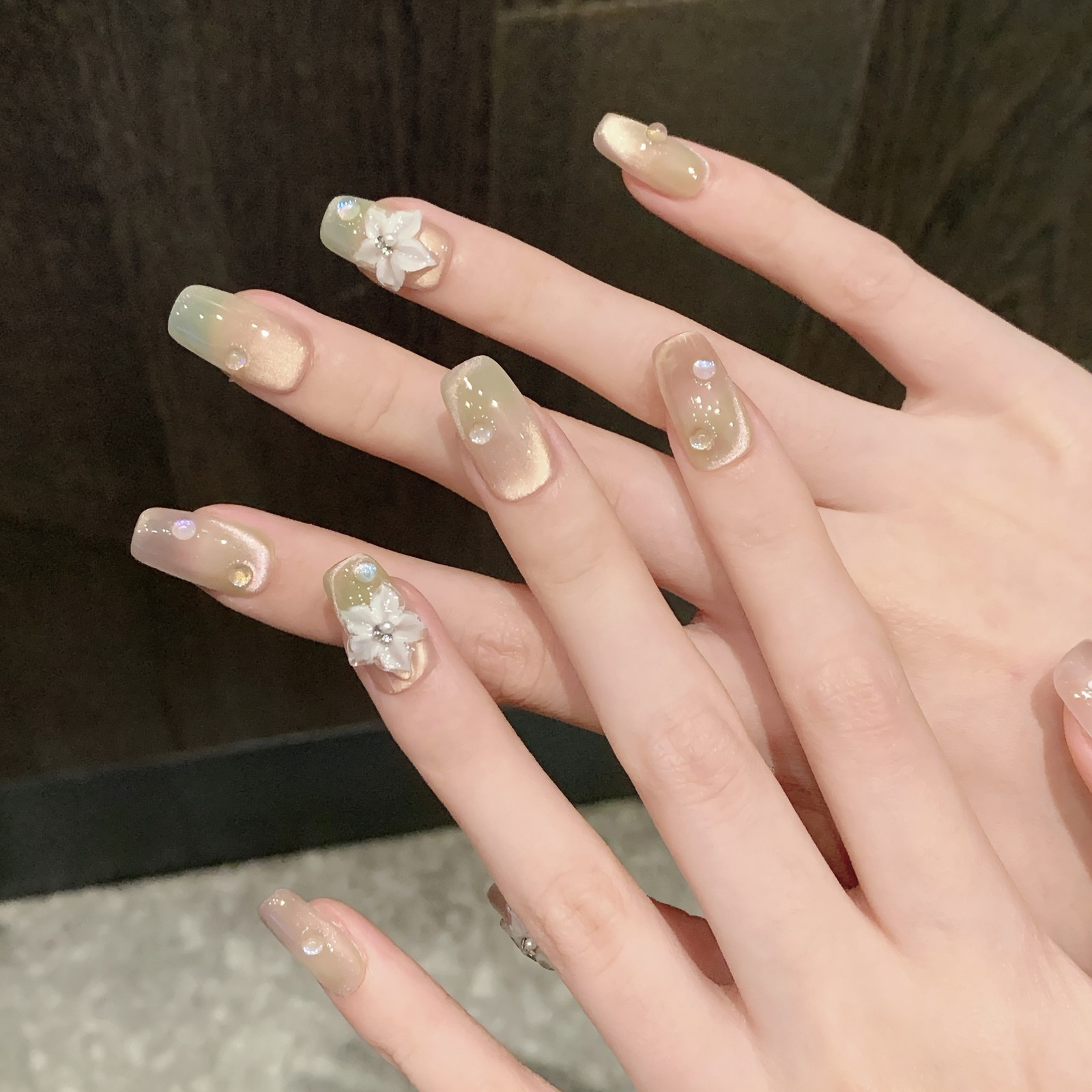 Handmade Clear Pink Green Gradient Cat Eye False Nail Oval/Coffin Press On Nail