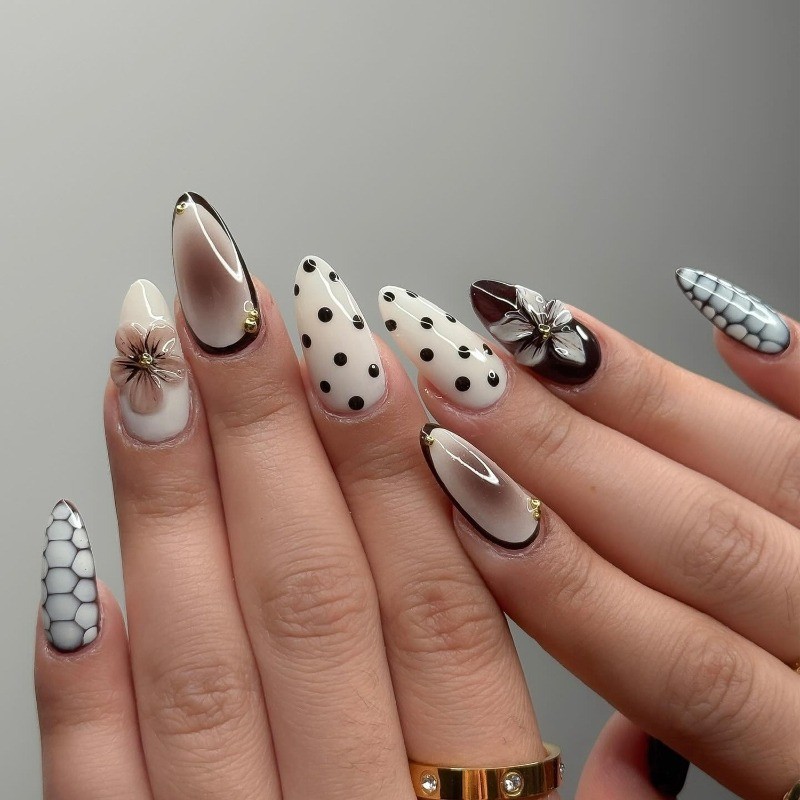 48 Pcs of Gray and White Mixed Element Fake Nails – Removable Nails, Daily Nail