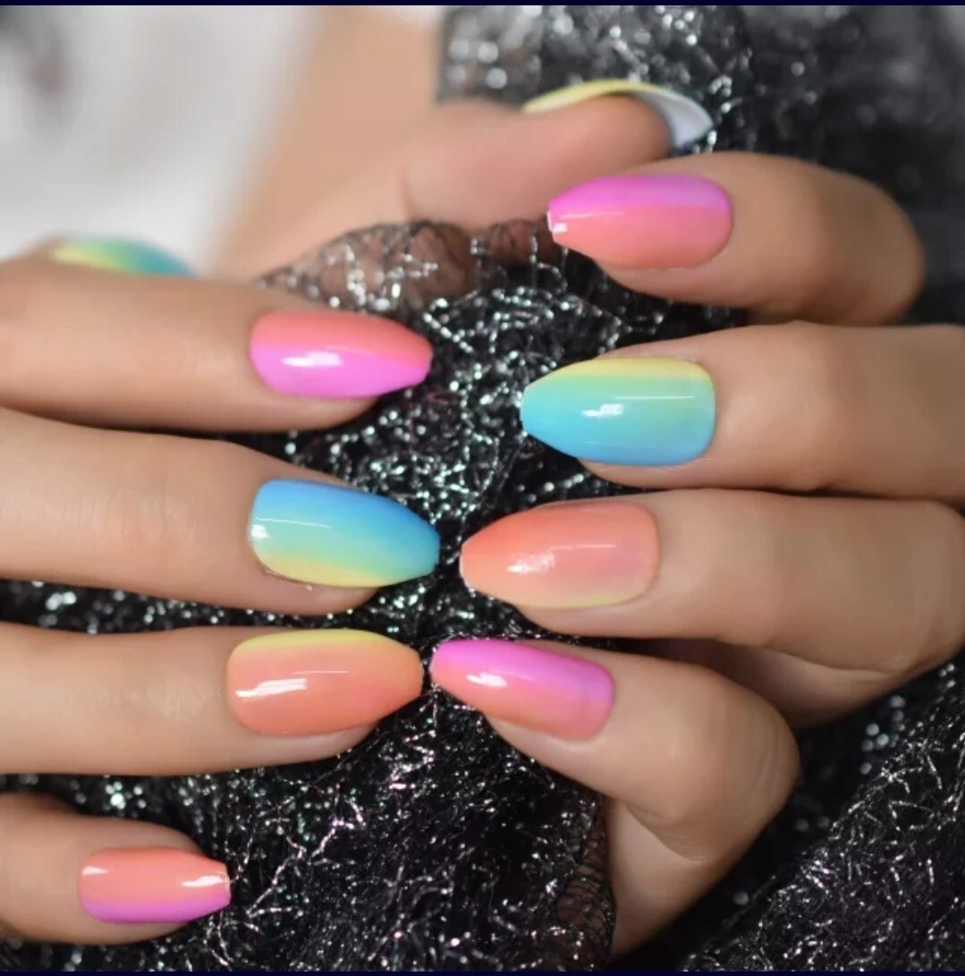 24 Candy Rainbow Ombre Press on nails glue on kit kawaii cute Multicolor bright