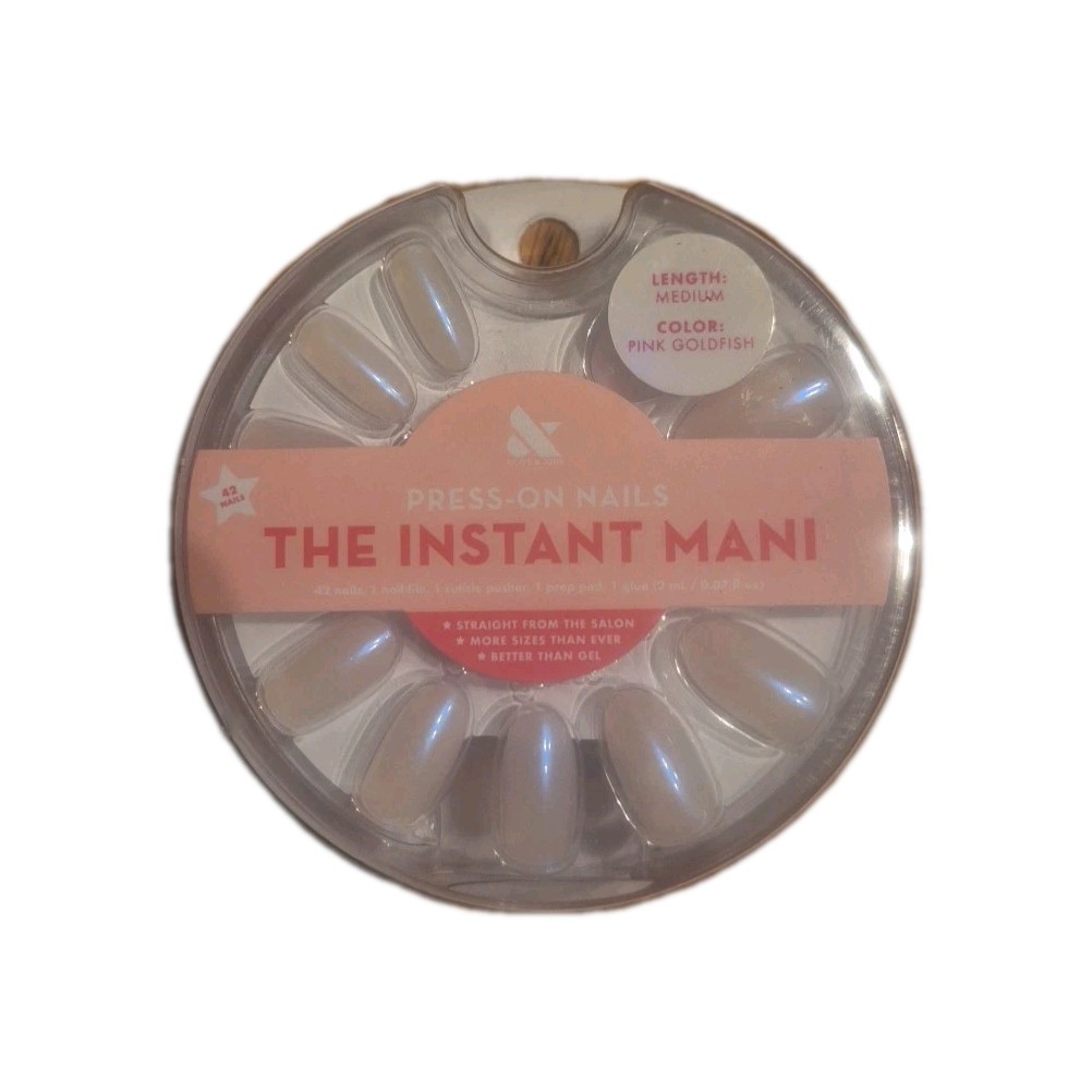 Olive & June Press-On Nails THE INSTANT MANI 42ct Medium Length PINK GOLDFISH