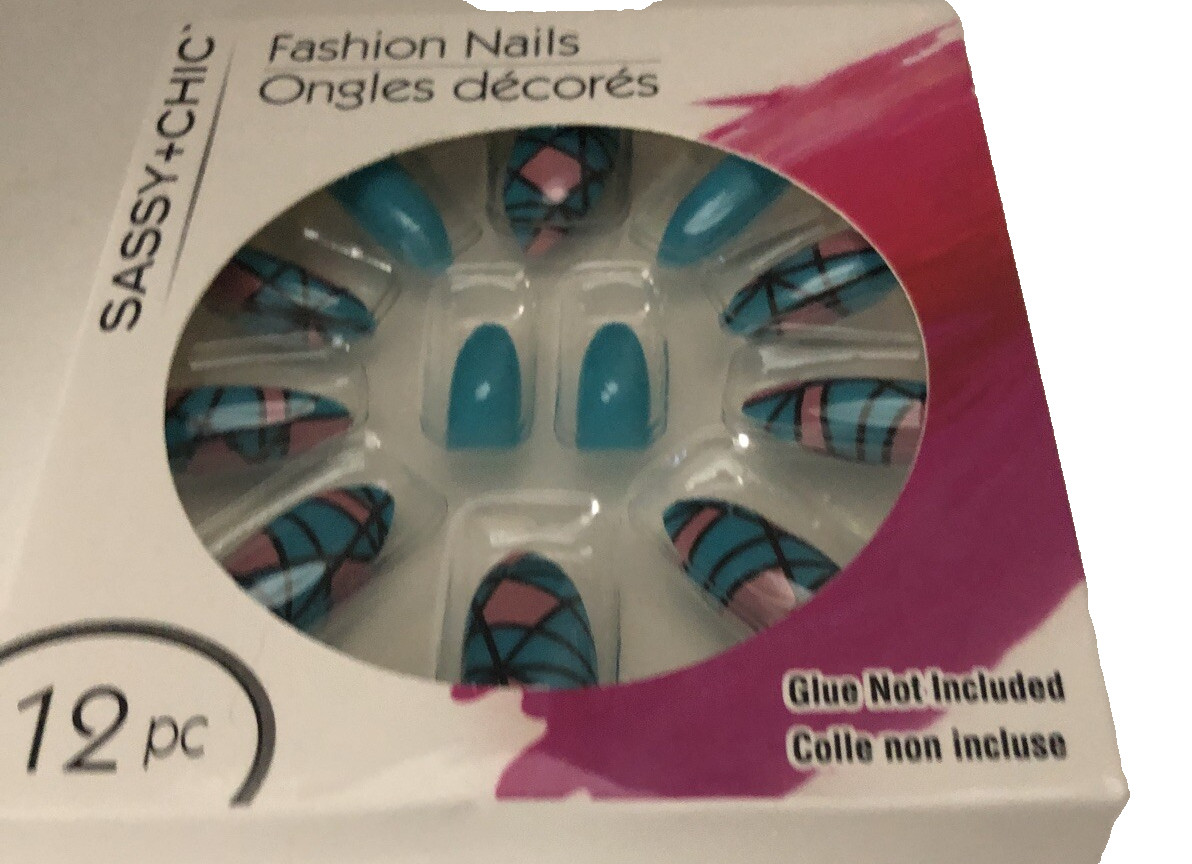 NEW Sassy+Chic Fashion Nails Blue And Pink-1pk of 12pc-Glue Not Included SHIPN24