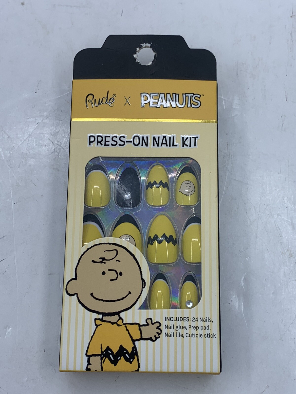 BRAND NEW – Peanuts Charlie Brown Press-On Nail Kit by Rude Cosmetics