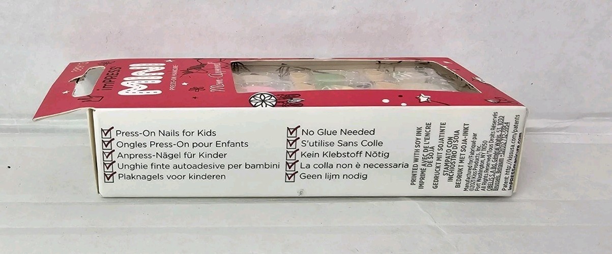 KISS imPRESS Mini Press-On Nails Flower Petals Short Squoval Kids