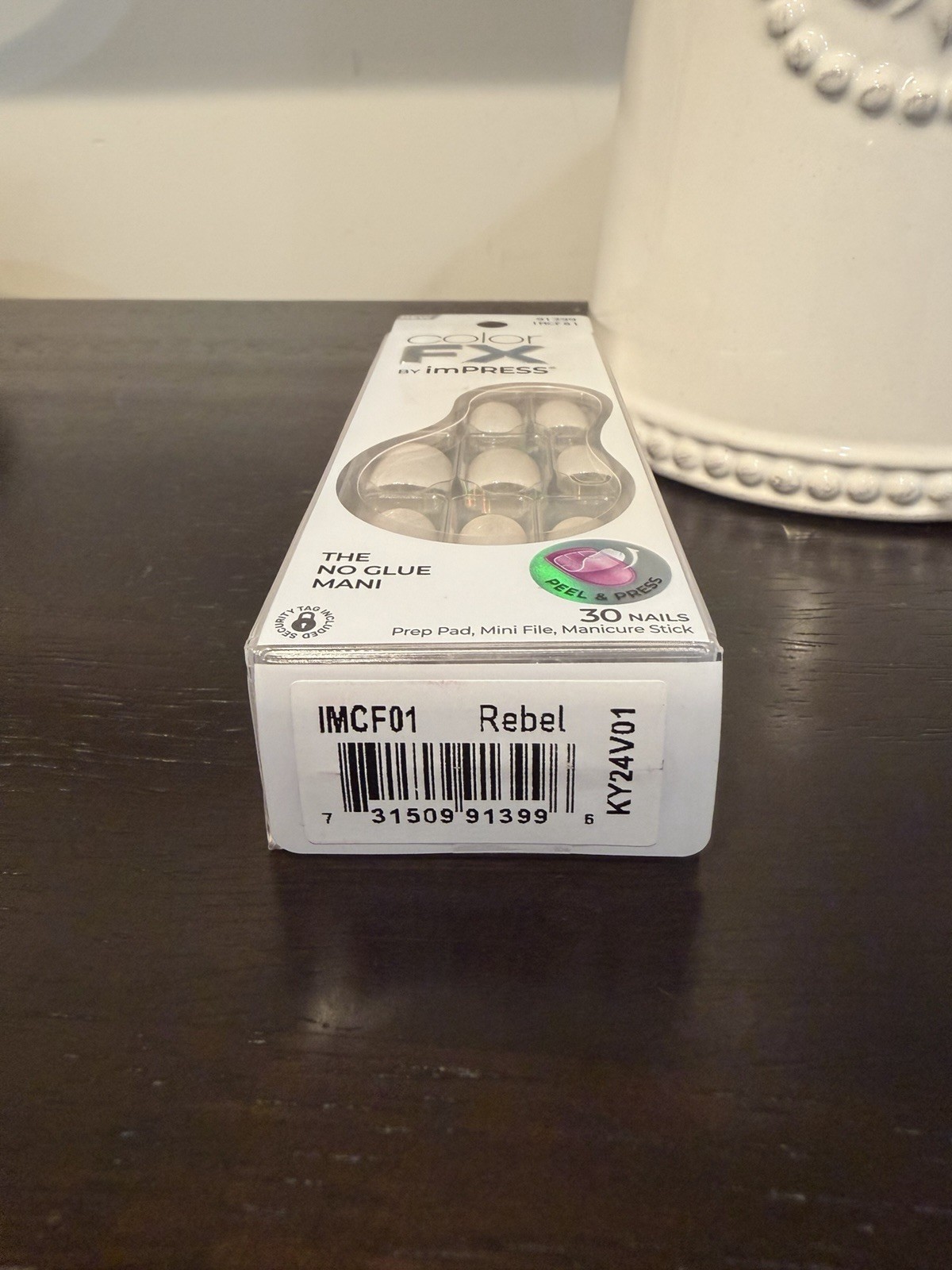 imPRESS Color FX No Glue Mani Press-On Nails – Shimmery Cream Rebel