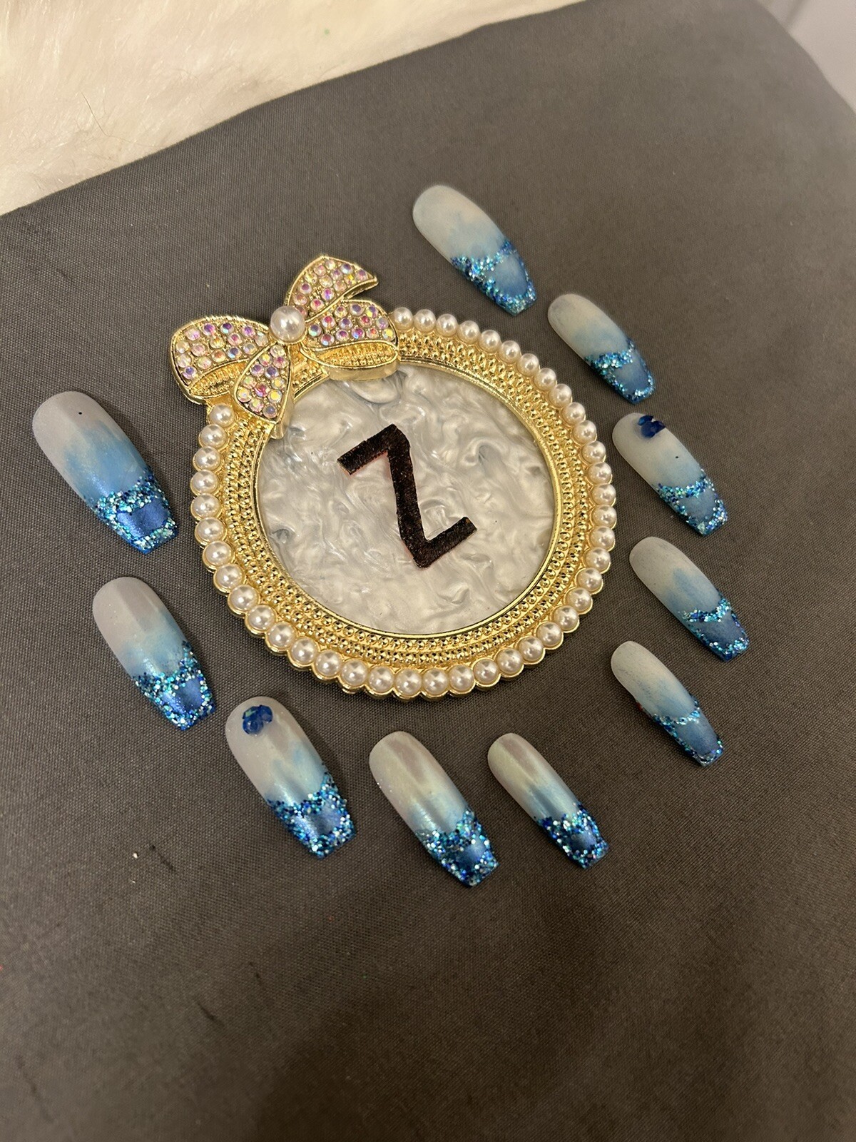 Z NAILZ! Gorgeous Set Of Handmade Blue Ombre’ L. Coffin W/glitter Press On Nails
