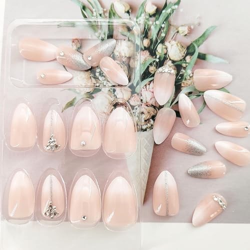 Short Almond Nails – Light Pink&White Gradient Light Pink & White Gradient