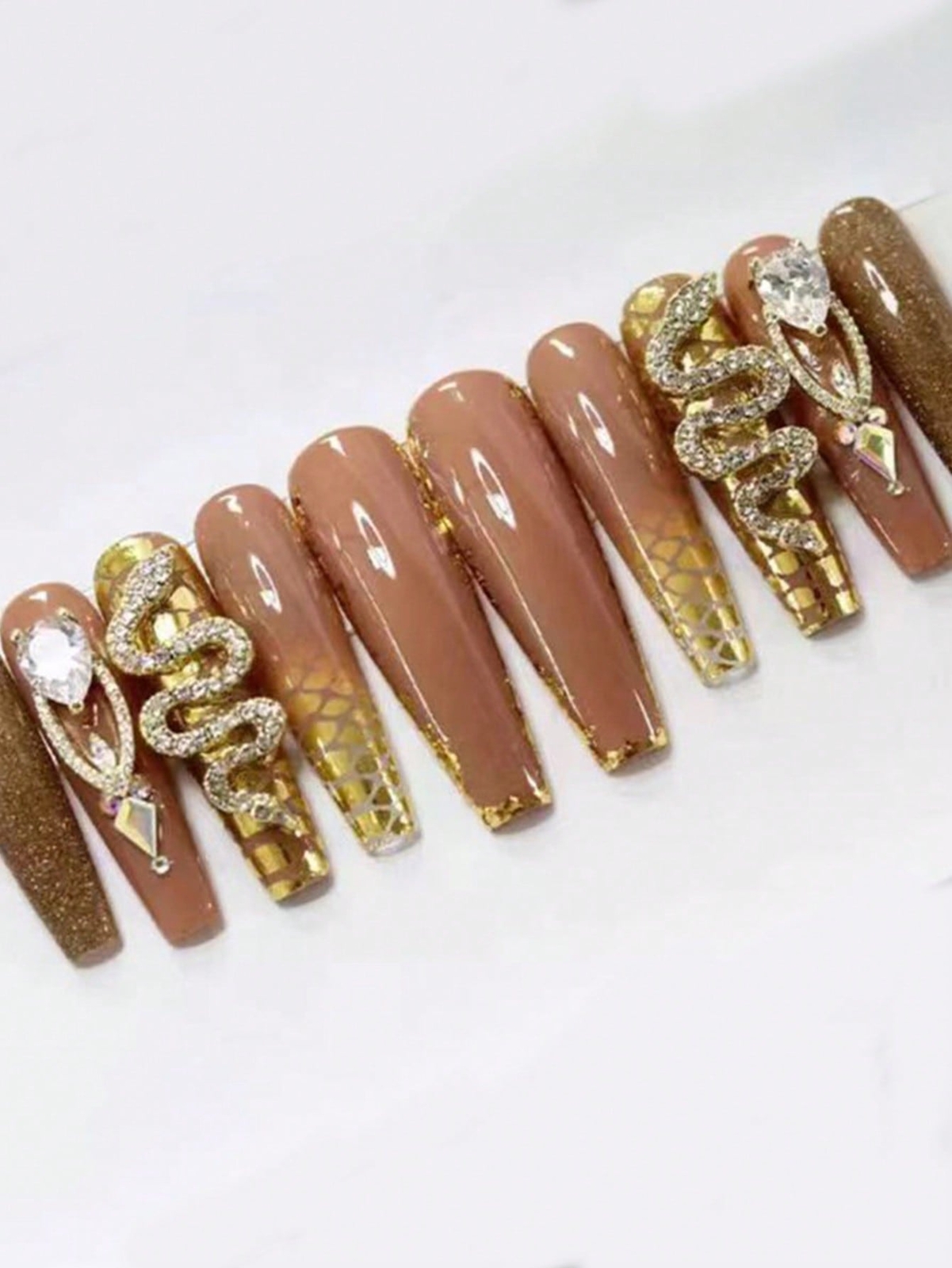 24pcs Long Coffin 3D Gold Glitter Rhinestone Snake Decor Fake Nail Press On