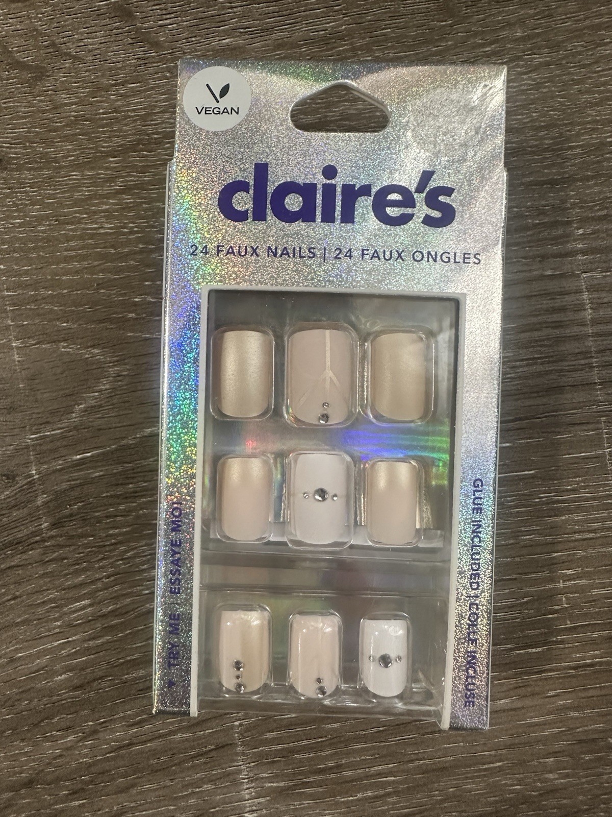 Claire’s Faux Nails. 💅 24 Nails In Each set Plus Glue. New!