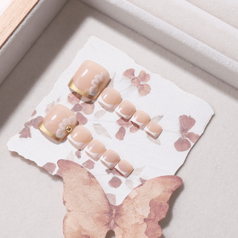 48Pcs-Short Square Nude White French Thin Gold Line Flower Toe Press on Nails