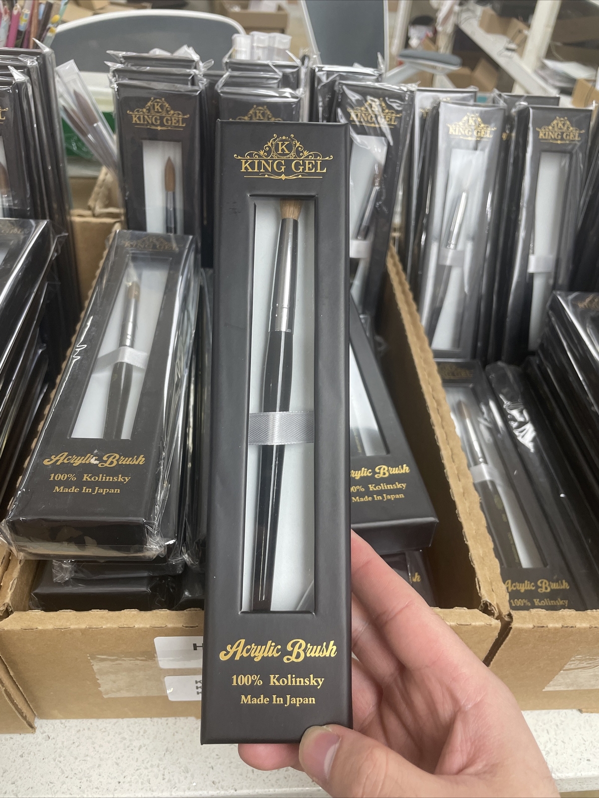 100% Kolinsky Acrylic Brush (Made In japan) Size #14