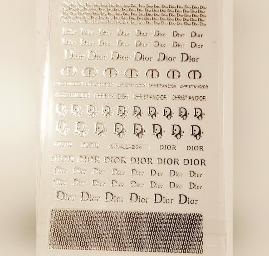 NWT NAIL ART DESIGN SELF-SEAL STICKERS N°46 SOLID SILVER!