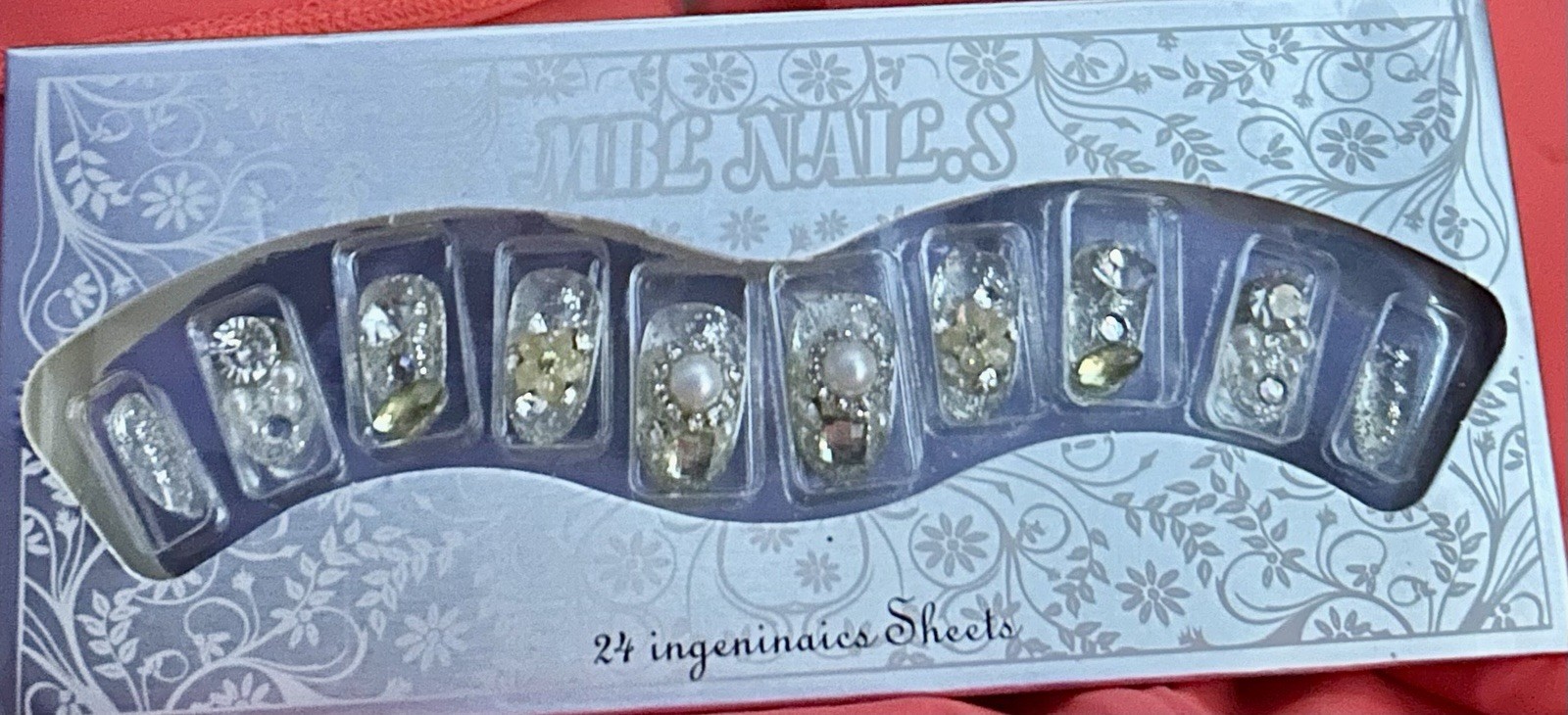 ~*~NIB Bling Rhinestone and Pearl Press On Nail Designs~*~