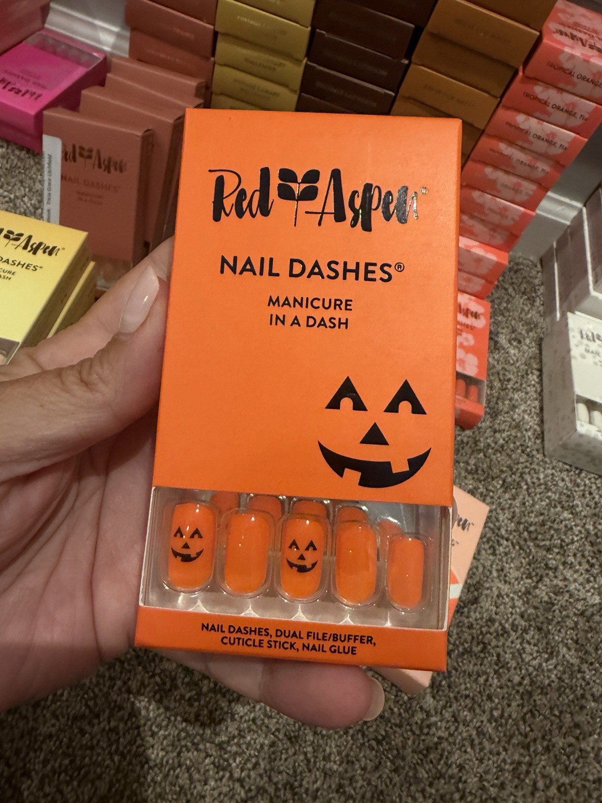 Red Aspen Nail Dashes