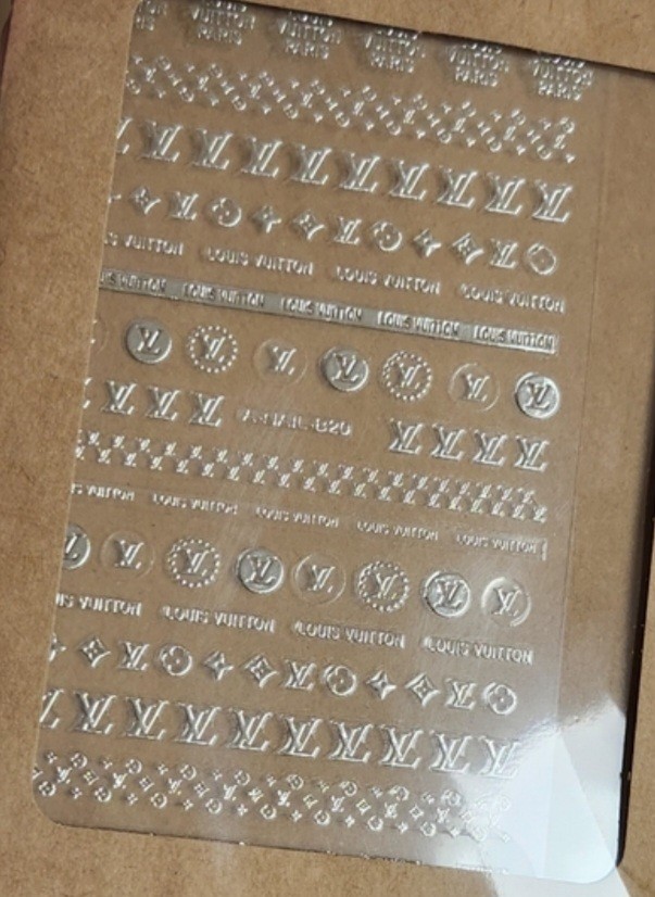 NWT NAIL ART DESIGN SELF-SEAL STICKERS N°39 SOLID SILVER!