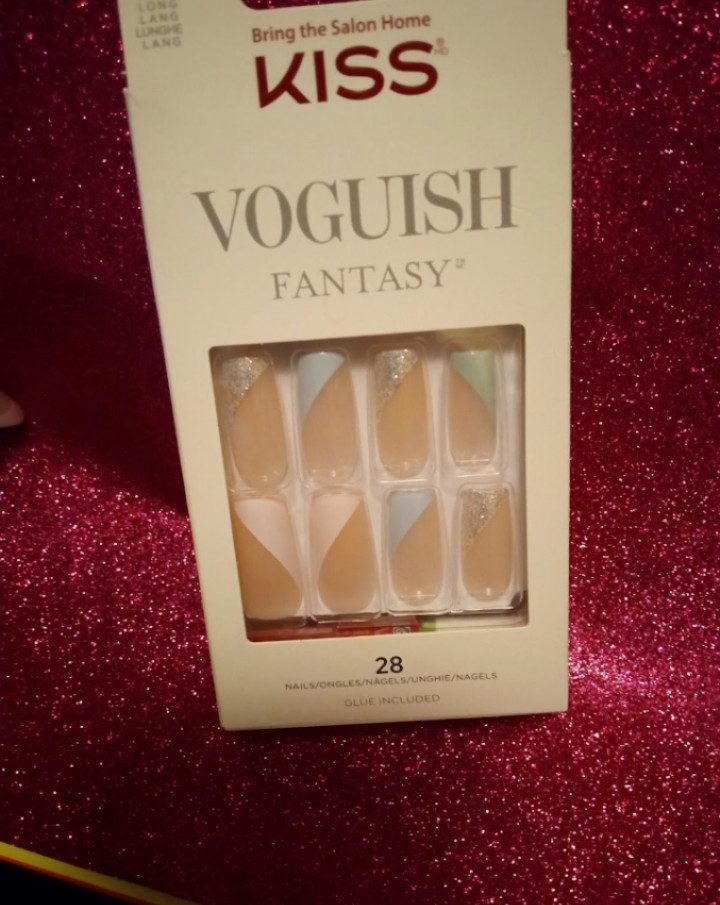 KiSS ‘SWEET BLISS’ 💖Pretty Pastels/Nude, Modern French, Glitter/Gloss Nails!
