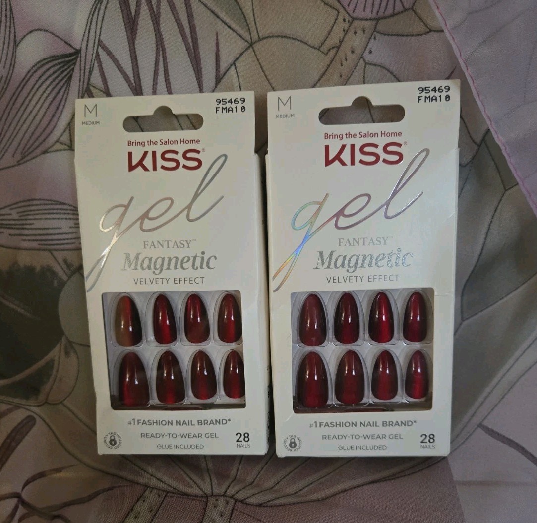 2Pack! NEW KISS Gel Fantasy Magnetic Velvet Effect Medium Legnth “Vampire’s Gaze
