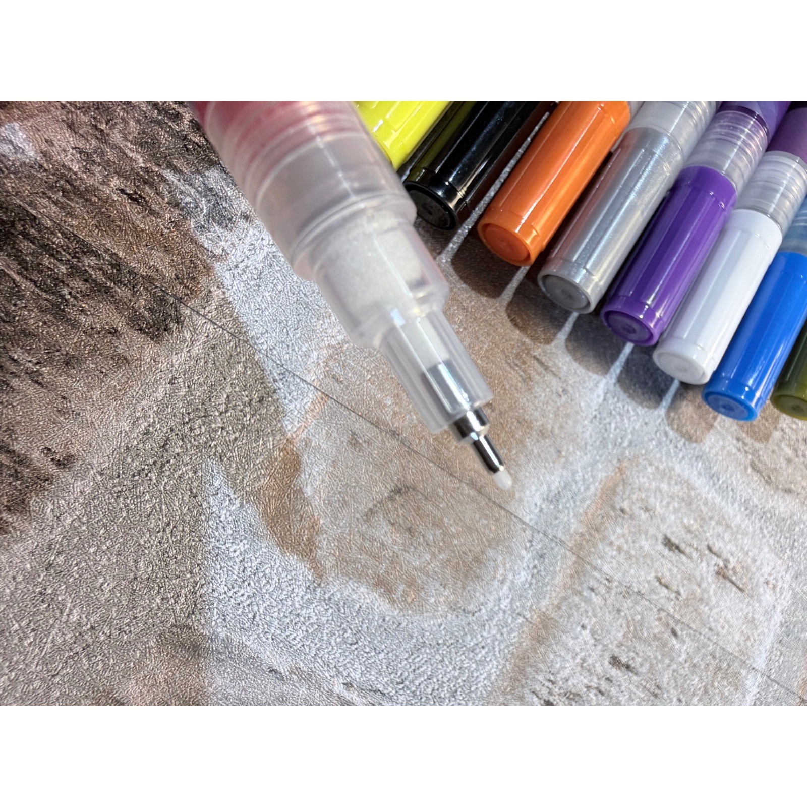 12 Color Nail Art Marker Set 0.5mm Fine Tip Water Based Quick Dry DIY Design Pen