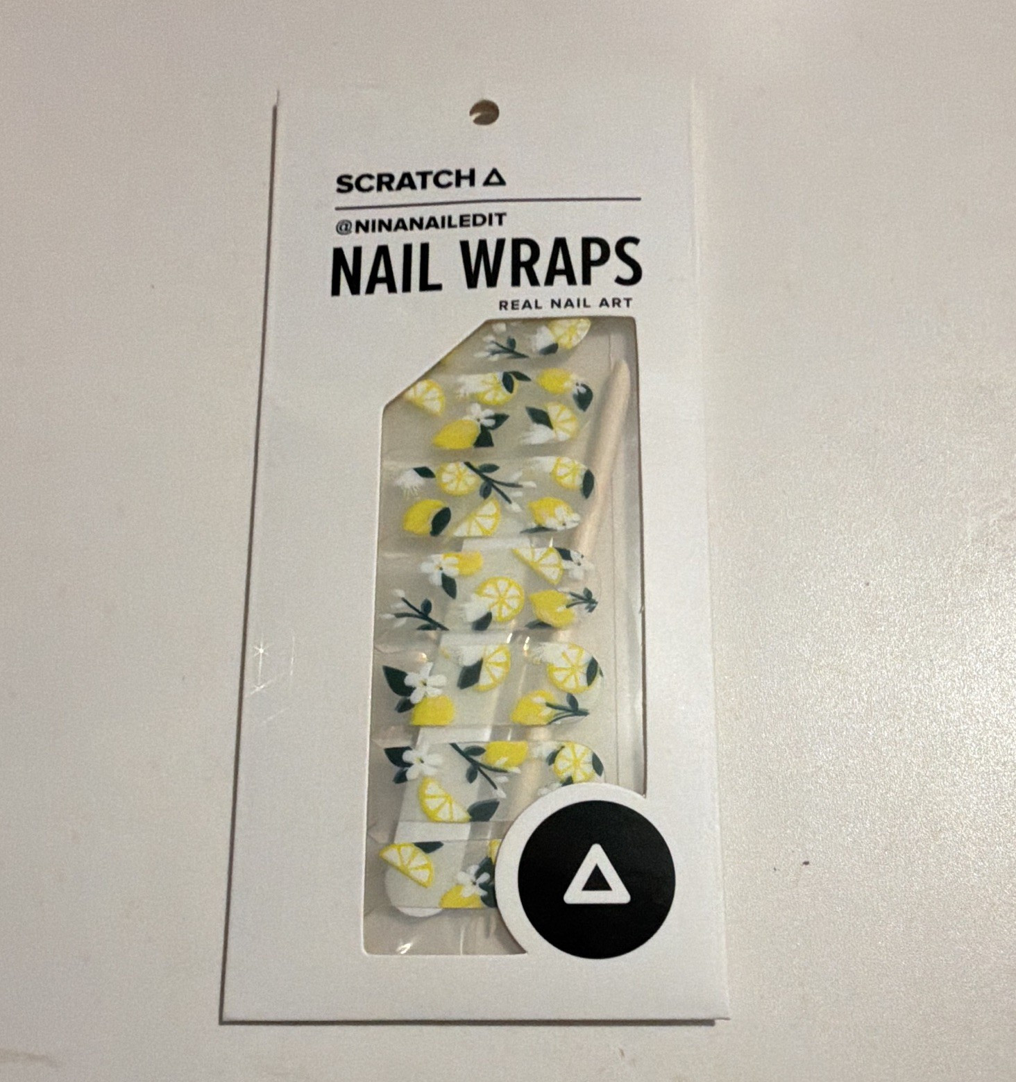 Scratch Lemon Zest Glossy Nail Wraps Self-Adhesive Short NN-R0206