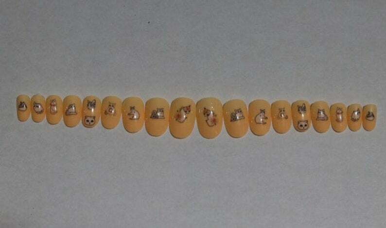 Cats- press on nail set- (Set of 18 sizes 0-8)