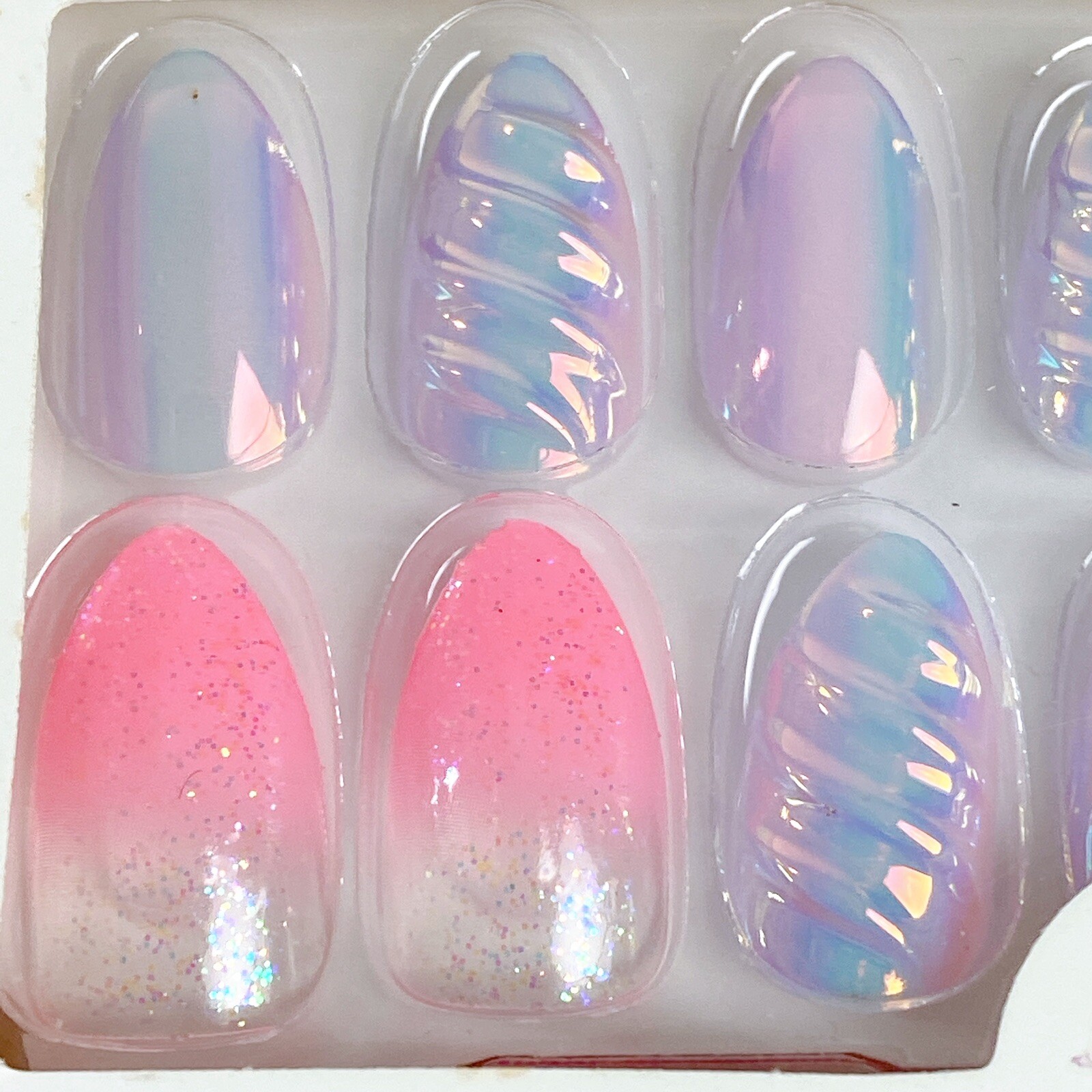 Kiss Nails Glam Fantasy Manicure Jelly Iridescent Mirror Special Effects