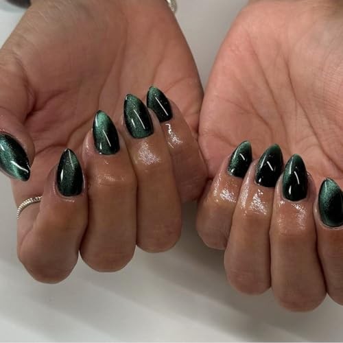 Press On Nails Short – Emerald Green to Black Press On cateye emerald green