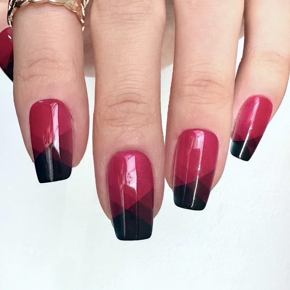 24PCS Handmade Short Coffin Glossy Press On Nails, Black and Pink Salon Quali…