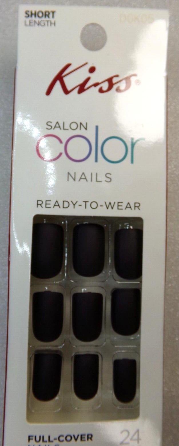 Kiss Salon Color Matte Black Artificial glue on Nails Short