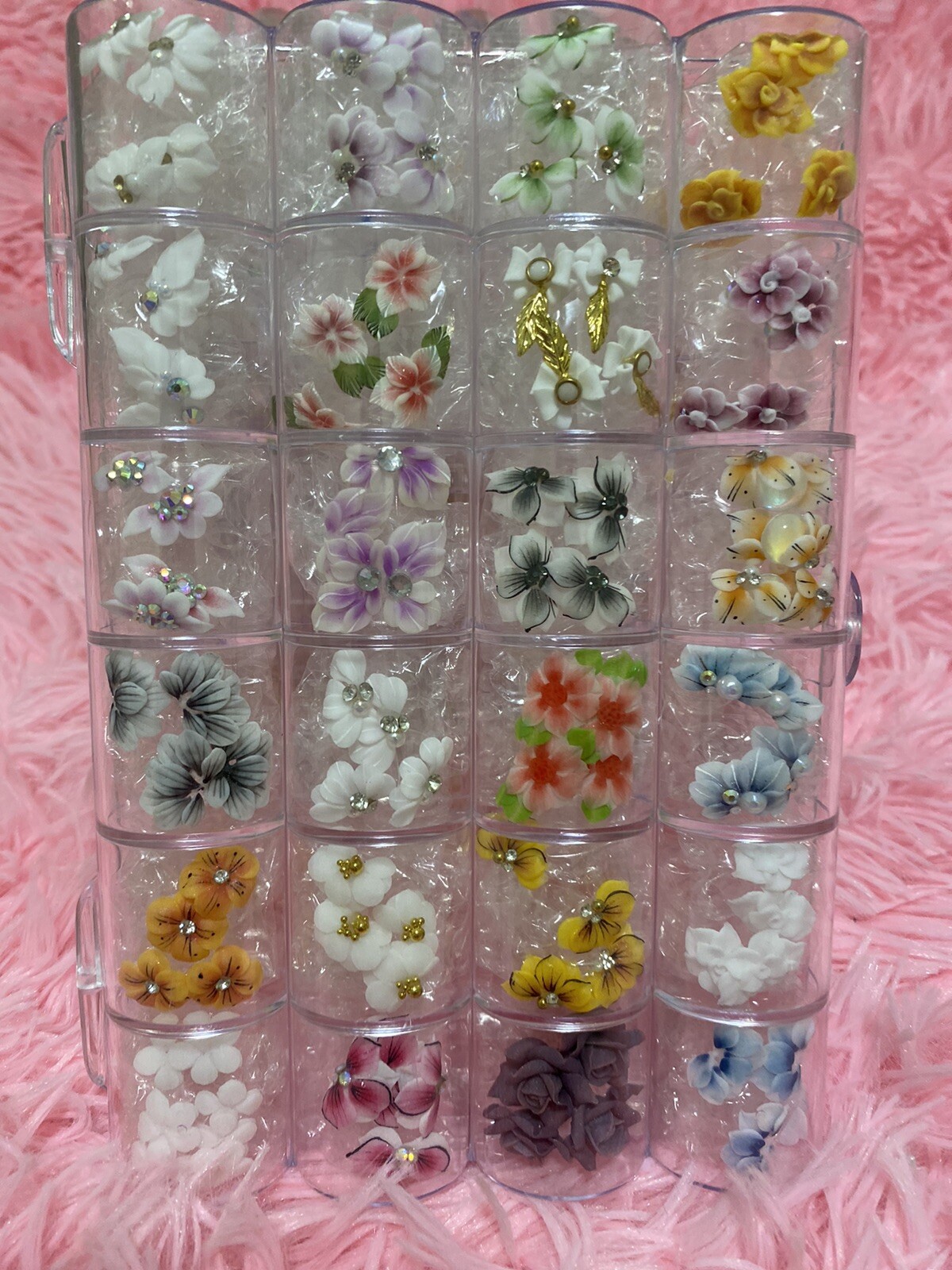 3d acrylic flower nail art.