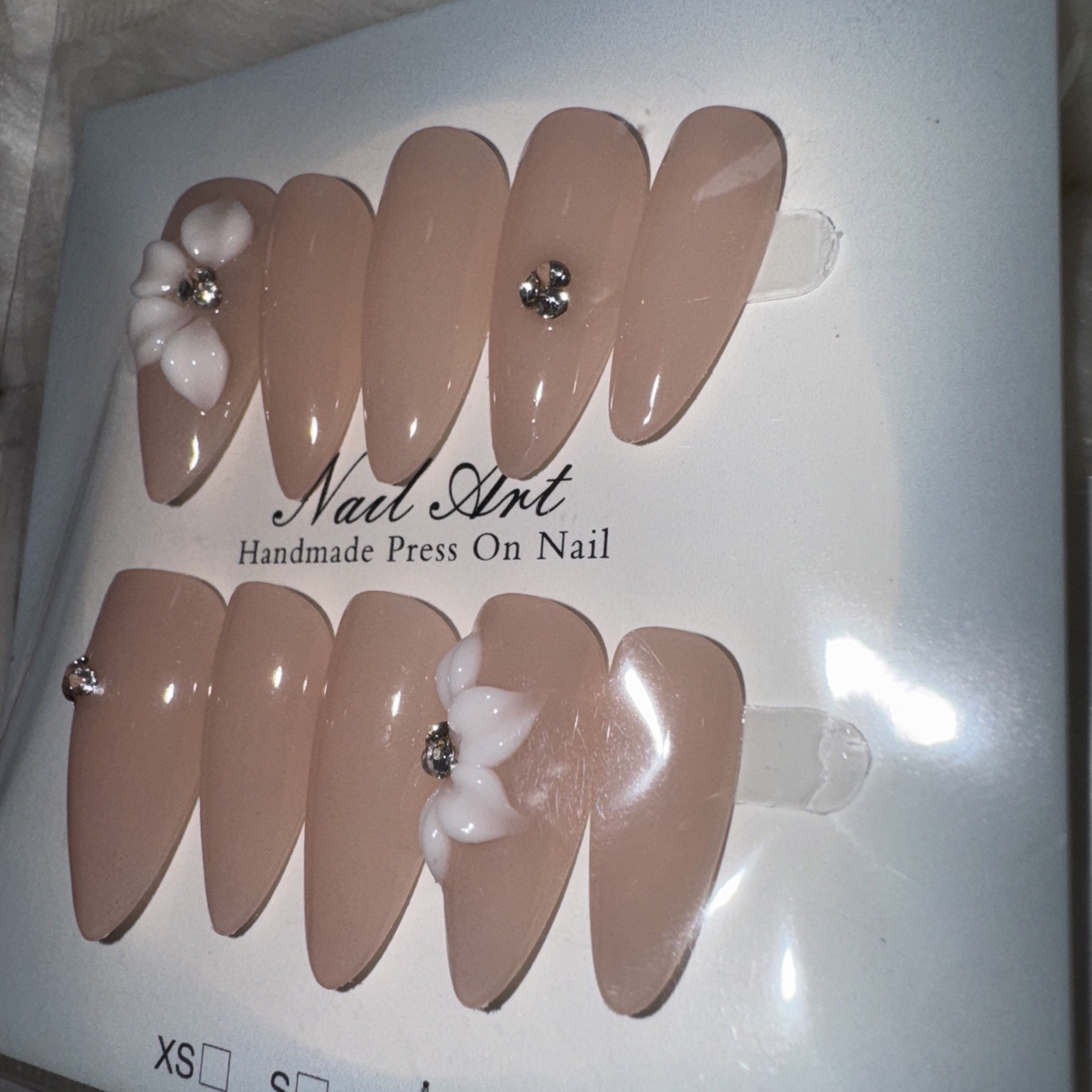 6 Packs Of 10pcs Almond Press On nails | 3D Flower Design | Size M | Reusable (5