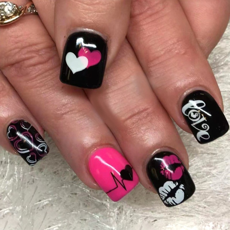 216 Pink Rose 3D Heart Shaped Nails – Removable and Reusable Fake Nail Art