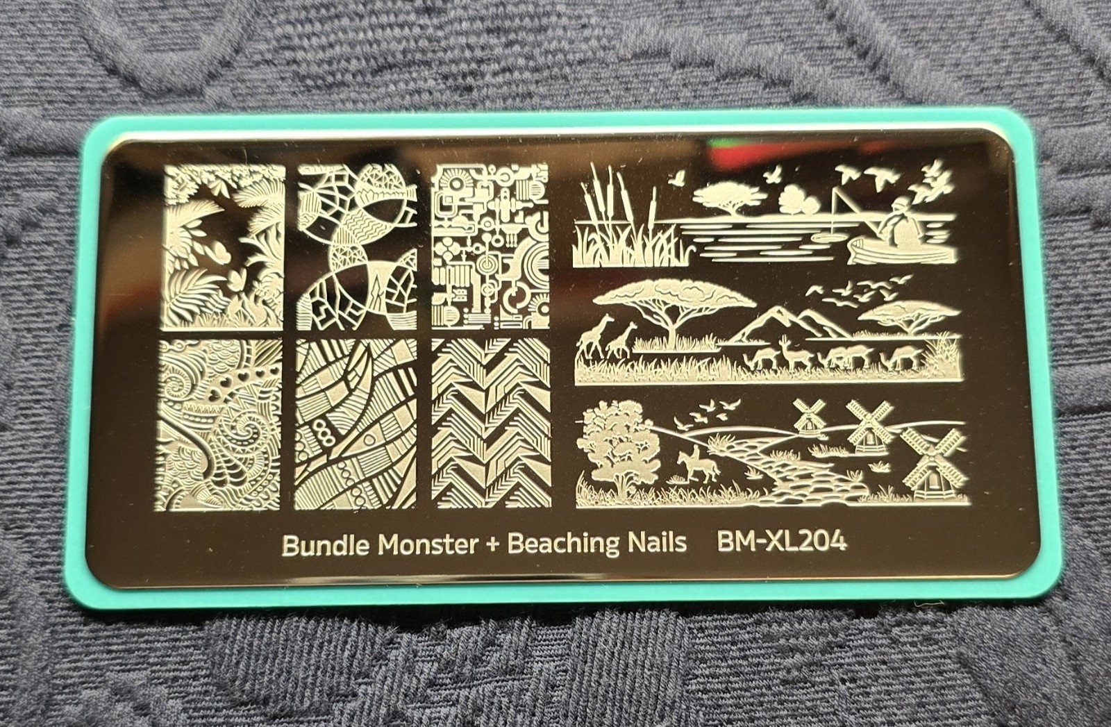 BM-XL204 Maniology Bundle Monster Beaching Nails Fishing Tribal stamp plate Htf