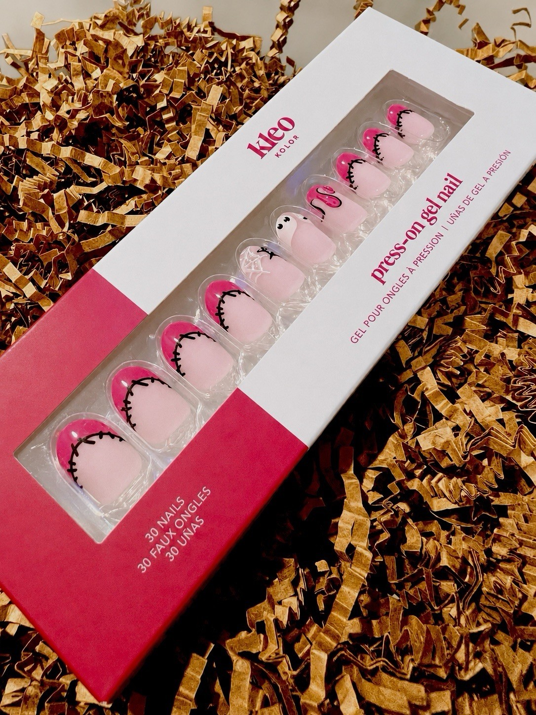 New Kleo Kolor 30 Press-On Gel Nails~Hot Ghoul Halloween~Pink Ghosts~Short Round