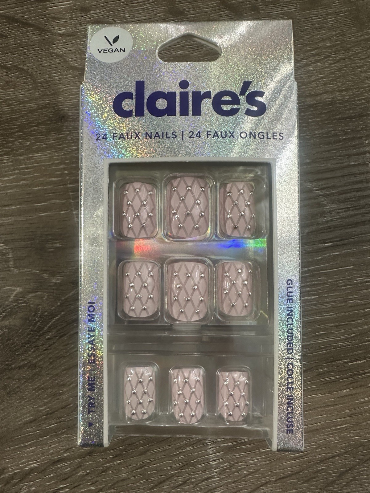Claire’s Faux Nails. 💅 24 Nails In Each set Plus Glue. New!