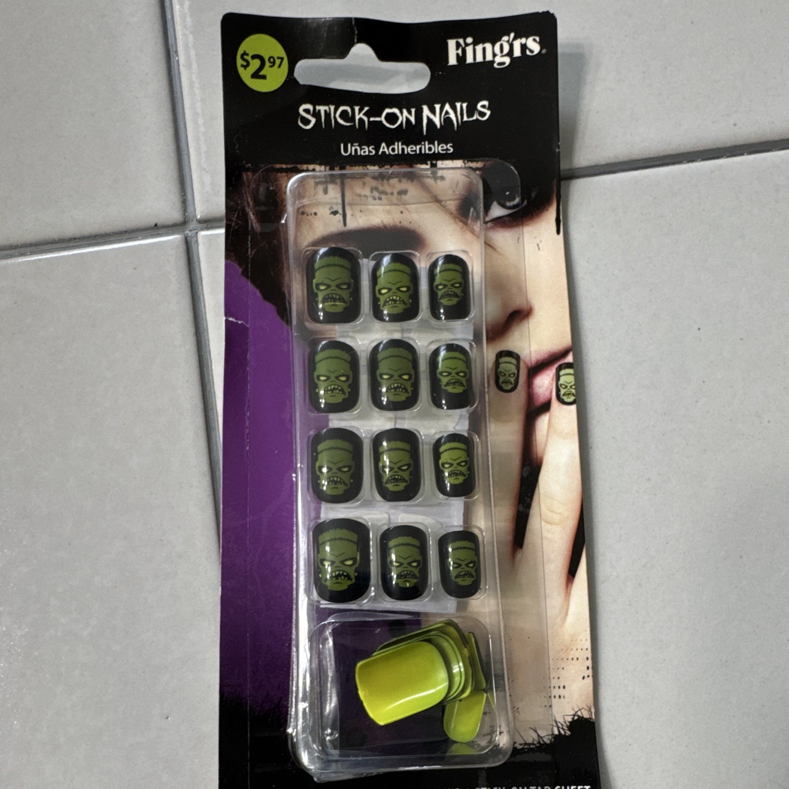 Fing’rs Monster Press-On Nails Green/Black Short Square Self-Adhesive