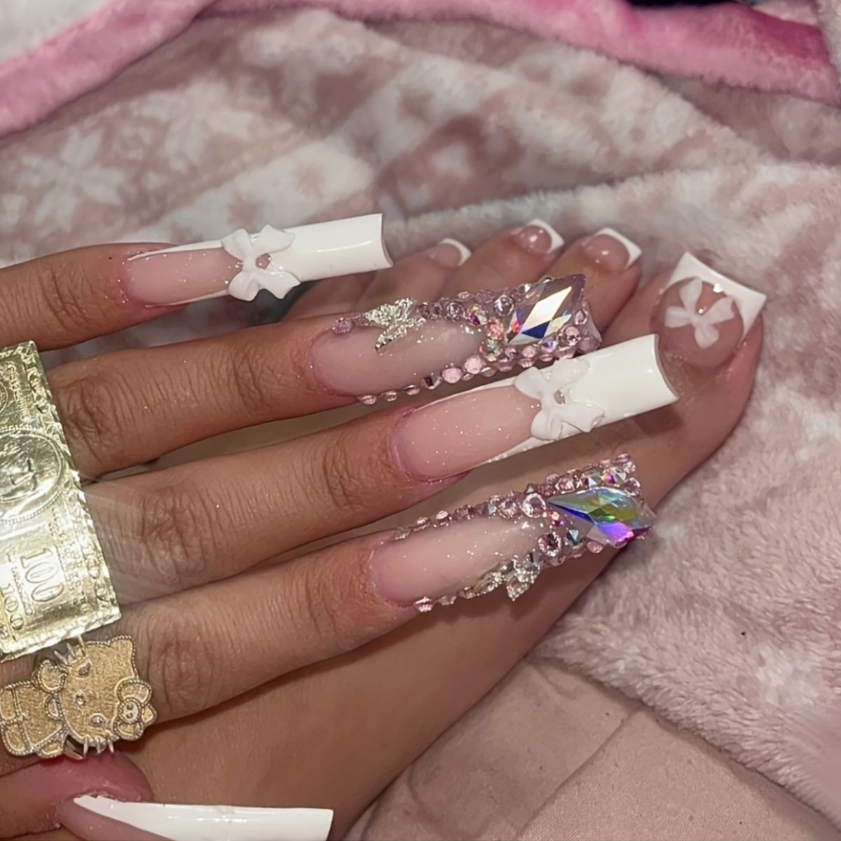 24pcs White Flower Bow Luxury Rhinestone Square Press On Nails Long False Nails