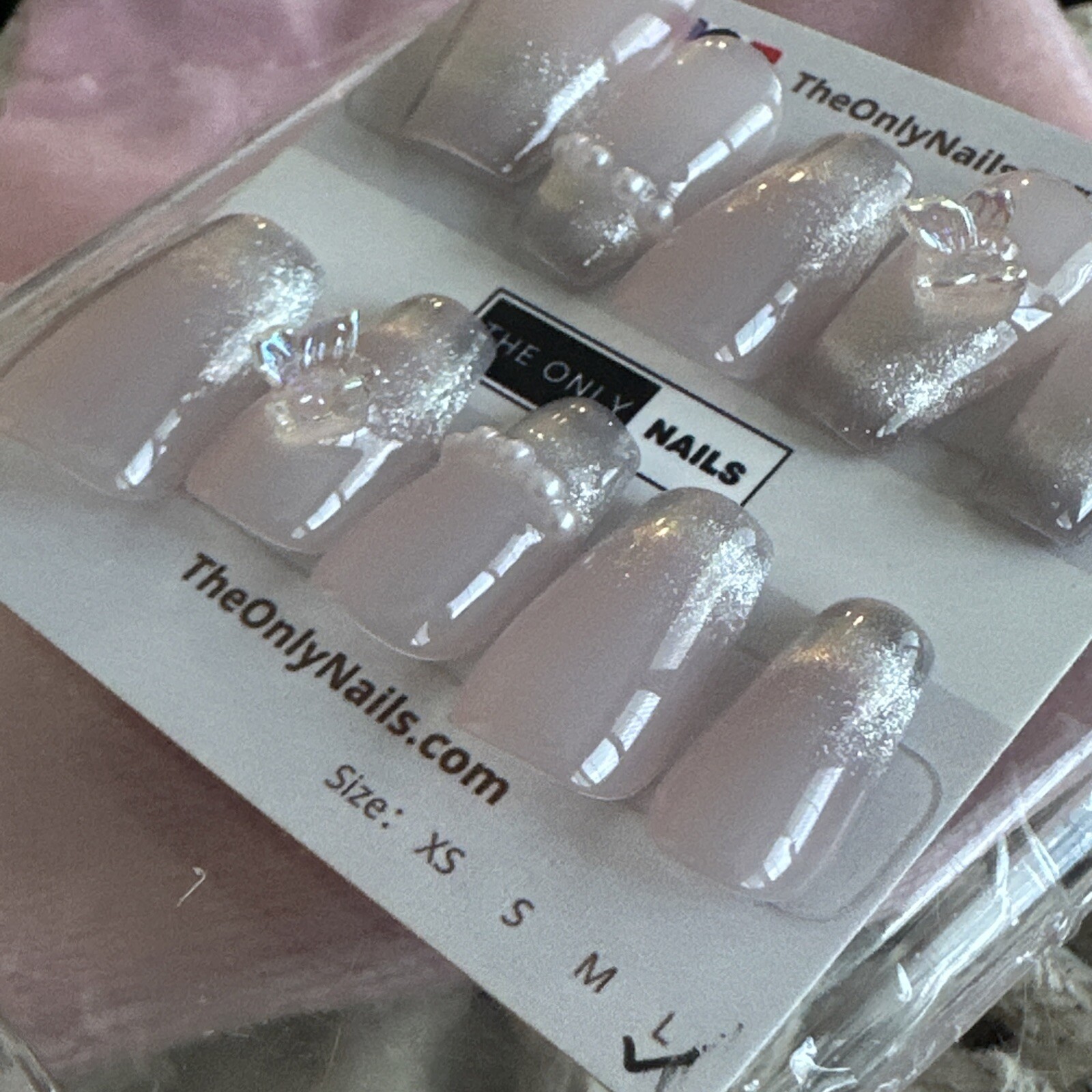 Handmade Acrylic & Gel Reusable Nails – Shimmering 3D Butterfly