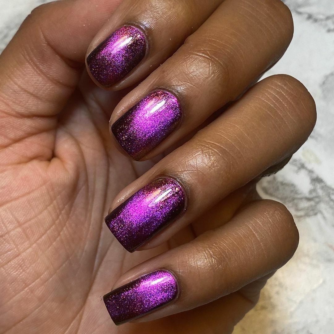 Whats Up Nails – Horsehead Nebula Regular Polish (Purple Duochrome Magnetic)