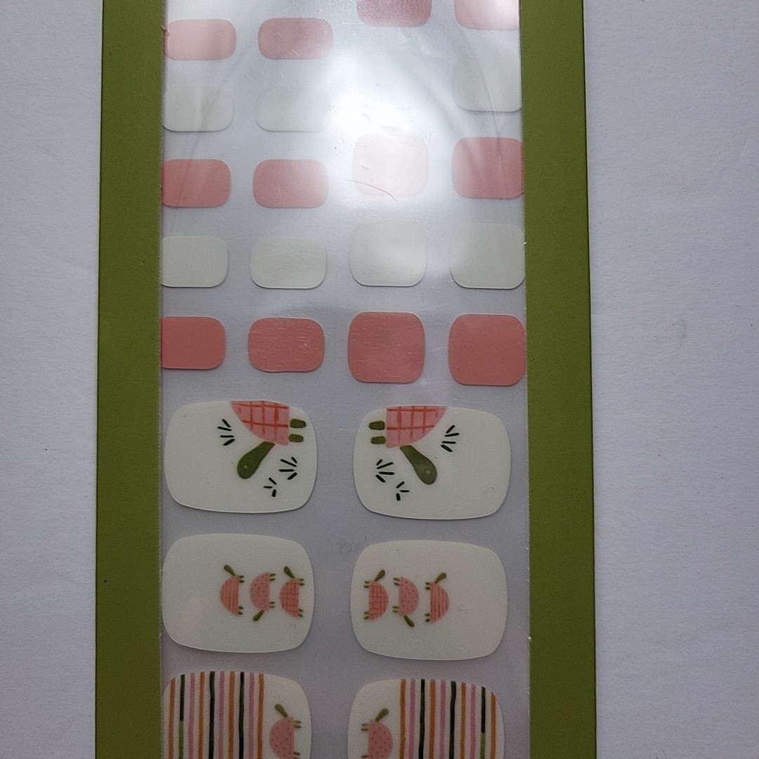 Studio Oh! Nail Wrap Kit 34 Toe Nail Wraps Nail File Alcohol Pad Cuticle Stick