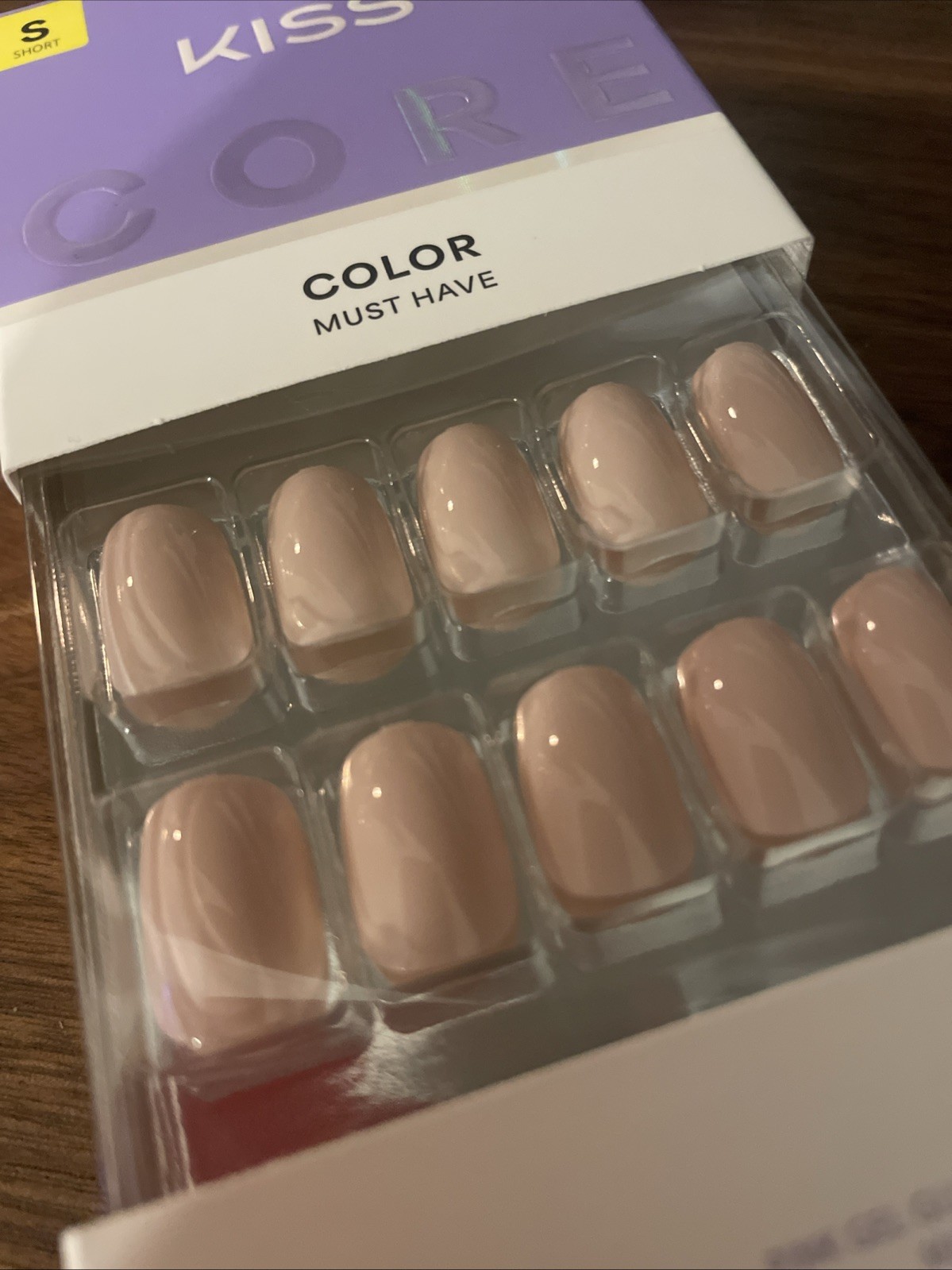 Kiss Core Color Press On Nails Light Pink Short Squoval 32 Count