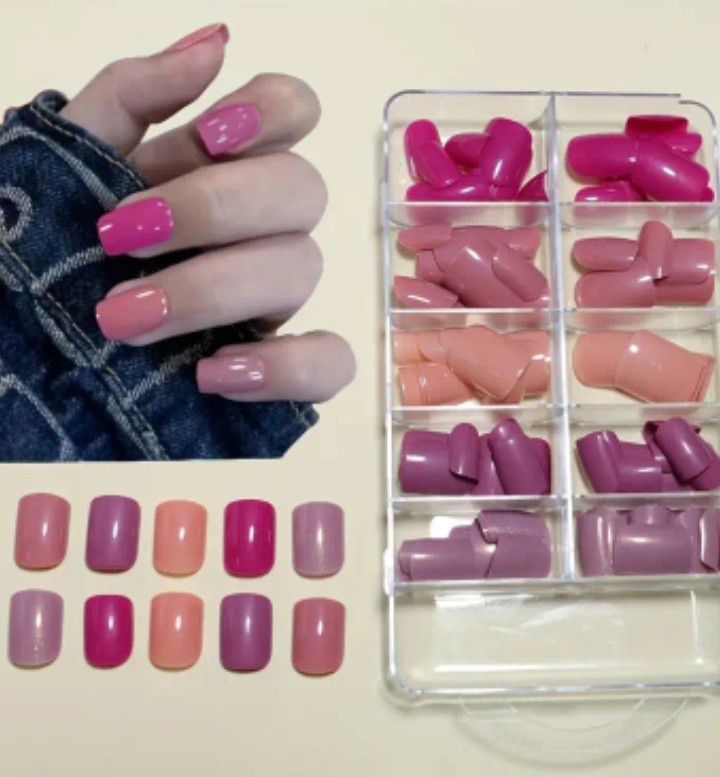 120 PCs Press On Shiny Nail Short Fashion Casual Reusable Mixed Tones Colors