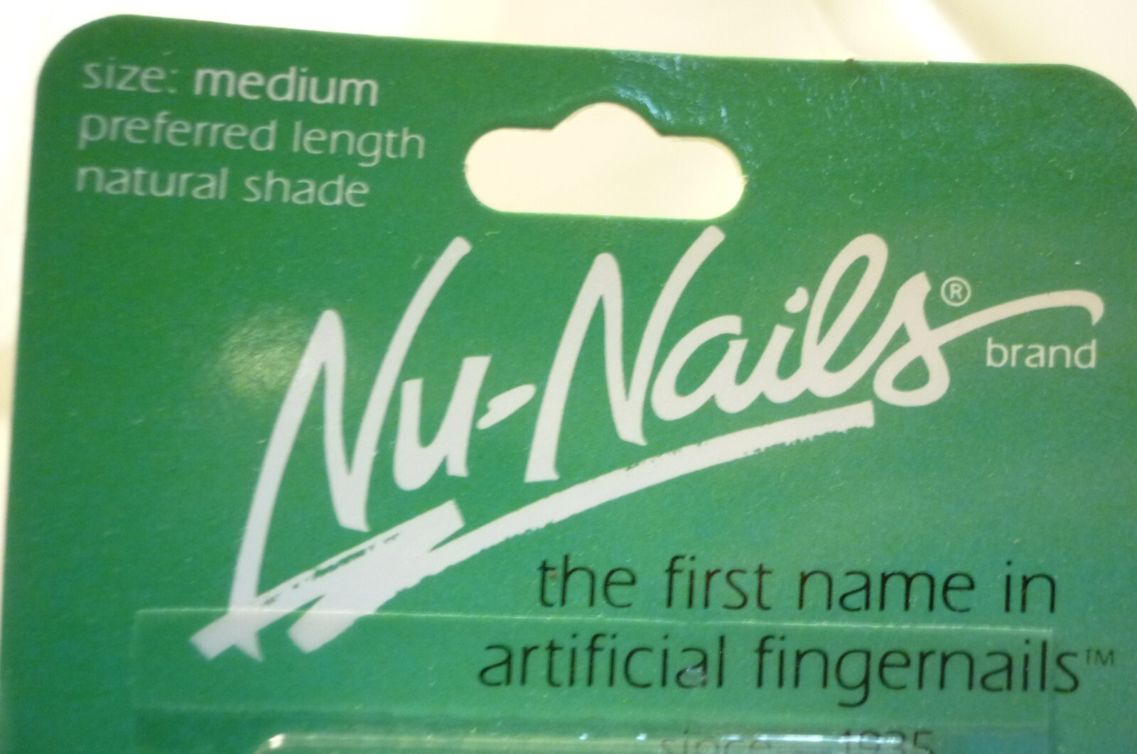 NU NAILS ARTIFICIAL FINGERNAILS GLUE-ON 20 PC. PACK USA NOS SIZE MED. 1992 VTG.